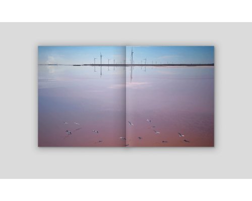 Ukraїner. Ukraine from above (англійською мовою)